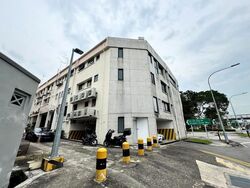 Yio Chu Kang Road (D19), Retail #591240701